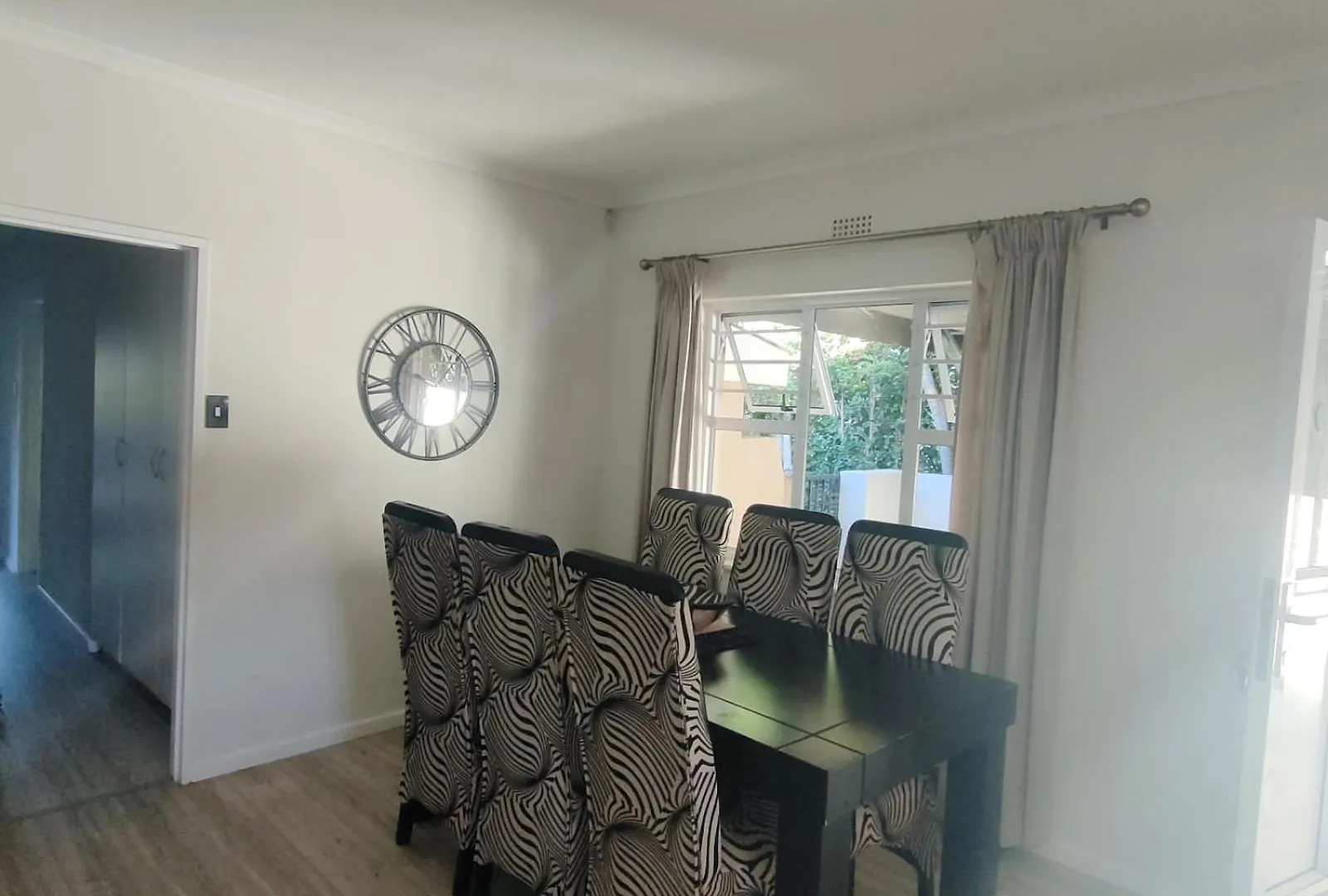 別荘 コンスタンシア Casa Alara Warm And Welcomingヴィラ 南アフリカ